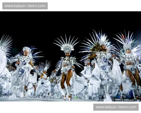 桑巴起舞对冲袋鼠奔袭：一场关于南美艺术与大洋洲硬度的灵魂碰撞